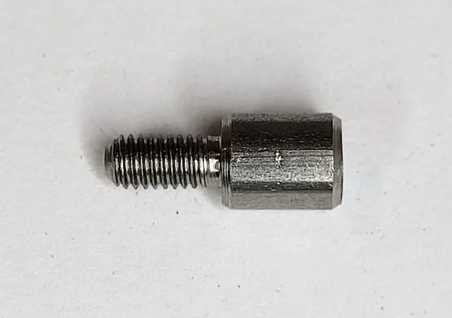 Otvírací kolík M3 × 5 × 6 mm